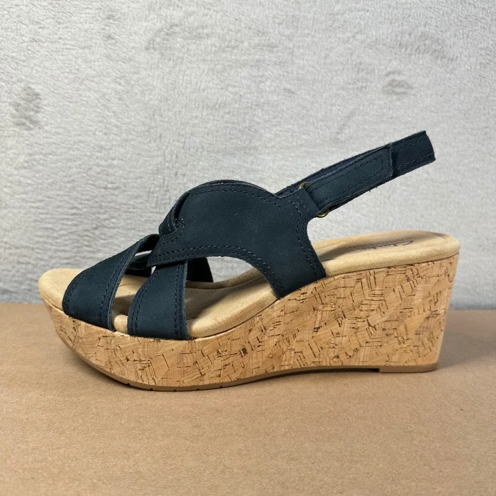 Clarks Wedge Sandals Womens 9.5W Navy Blue Cork Platform Slingback Comfort Shoes